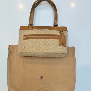 Louis Vuitton Lucille PM monogram Shoulder Bag